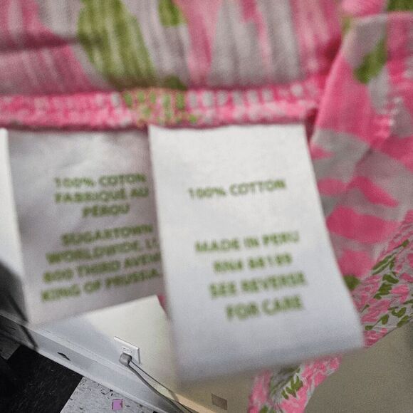 Lilly Pulitzer Etta V neck In Tidal Wave Pineapple Print Short Sleeve Shirt Wome - Picture 5 of 6